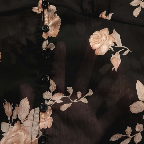 2000s Sheer Black Floral Flutter Sleeve Top sz M - Picture 6 of 6